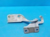 Петля капота Almera G15 правая 